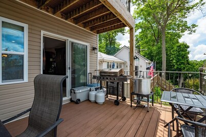 Beautiful House overlooking Lake Chemung, with a Private Chef Tasting option.