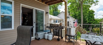 Beautiful House overlooking Lake Chemung, with a Private Chef Tasting option.