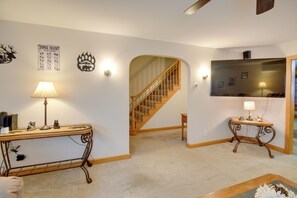 Interior - Cozy Home w/ ATV Trail Access in Berlin! (Berlin)