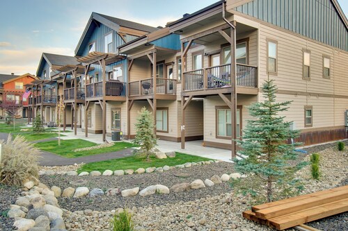Lovely McCall Retreat < 2 Mi to Payette Lake!