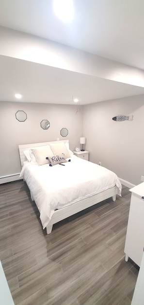 1 bedroom, iron/ironing board, free WiFi, bed sheets