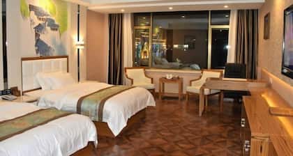 Frost Hotel