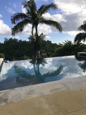 Piscine extérieure