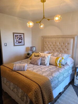 4 Schlafzimmer, Zimmersafe, WLAN, Bettwäsche