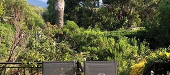 Villa with large garden in Saint-Florent center