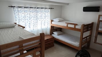 3 bedrooms, WiFi, bed sheets