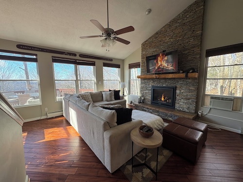 Home on Beech Mountain