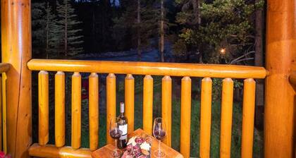 Baker Creek | Superior Jacuzzi Suite