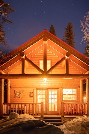 Exterior. Baker Creek | Superior Two Bedroom Cabin