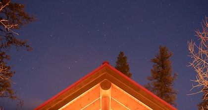 Baker Creek | Superior Two Bedroom Cabin