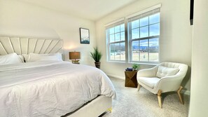 3 bedrooms, desk, free WiFi, bed sheets