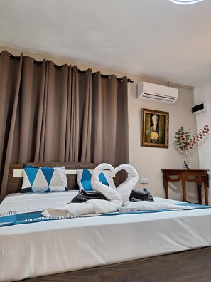 1 habitación, escritorio, wifi gratis y ropa de cama