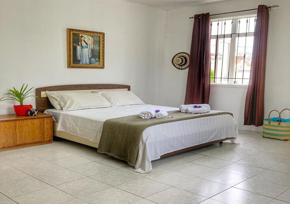 Rock Garden Villa BnB pour des vacances en famille ou en groupe ou en