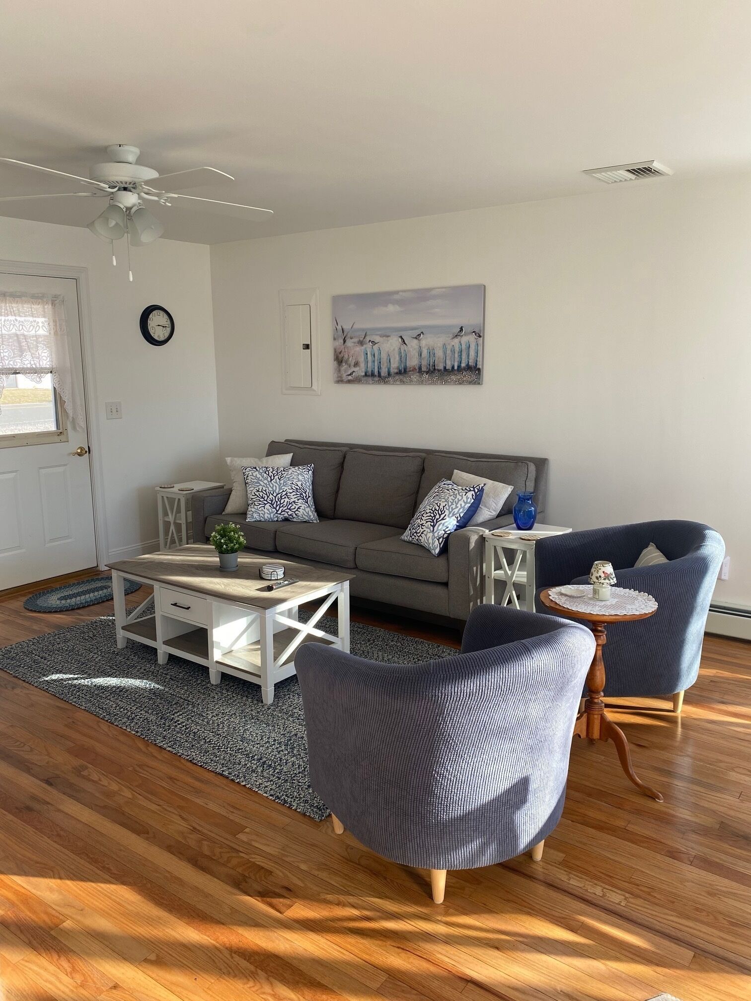 Smart-TV, DVD-spiller og filmbibliotek