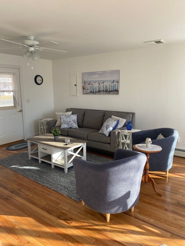 Smart TV, reproductor de DVD y videoteca 