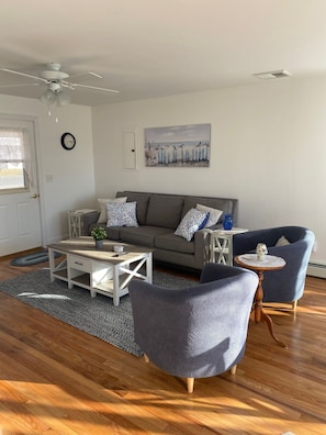 Smart TV, reproductor de DVD y videoteca