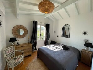 5 bedrooms, free WiFi