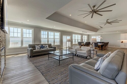 Dolphin Watch | Oceanfront | Private Pool, Hot Tub, Dog Friendly