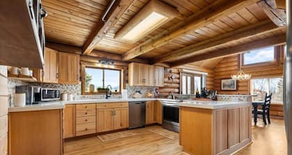 Large, Cozy, log home!
