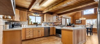 Large, Cozy, log home!