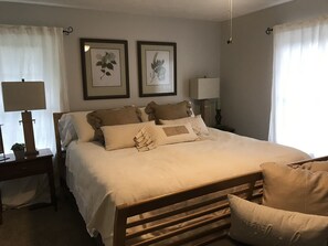 5 bedrooms, iron/ironing board, free WiFi, bed sheets