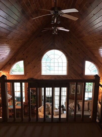 The Lake View Escape at Dale Hollow Lake