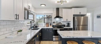 The NW Olympic Retreat just minutes away from Olympic National Park PET FRIENDLY