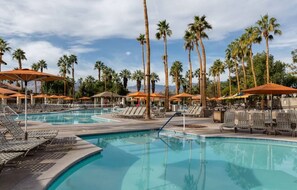 Alberca al aire libre 