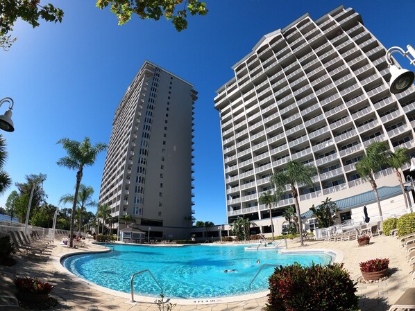 Outdoor pool, a heated pool - LARGE Lakeview Blue Heron CONDO near DISNEY with Balcony & 2 Resort POOLS & SPA (Orlando)