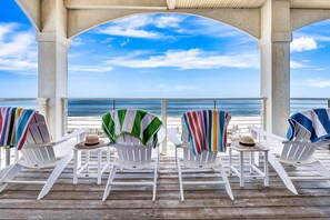 Property grounds - Sun Of A Sailor - Pet Friendly, Beach Front, Swimming Pool, St George Island! (St. George Island)