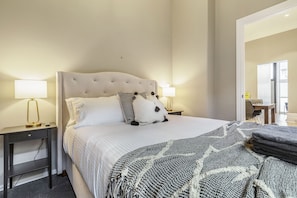 Basic Room - BOUTIQUE STAYS - Rosslyn (Richmond)