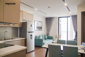 Apartment, 2 Bedrooms | Living area