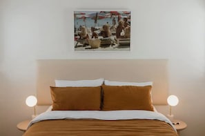 3 室のベッドルーム、アイロン / アイロン台、旅行用ベビーベッド、WiFi (無料)