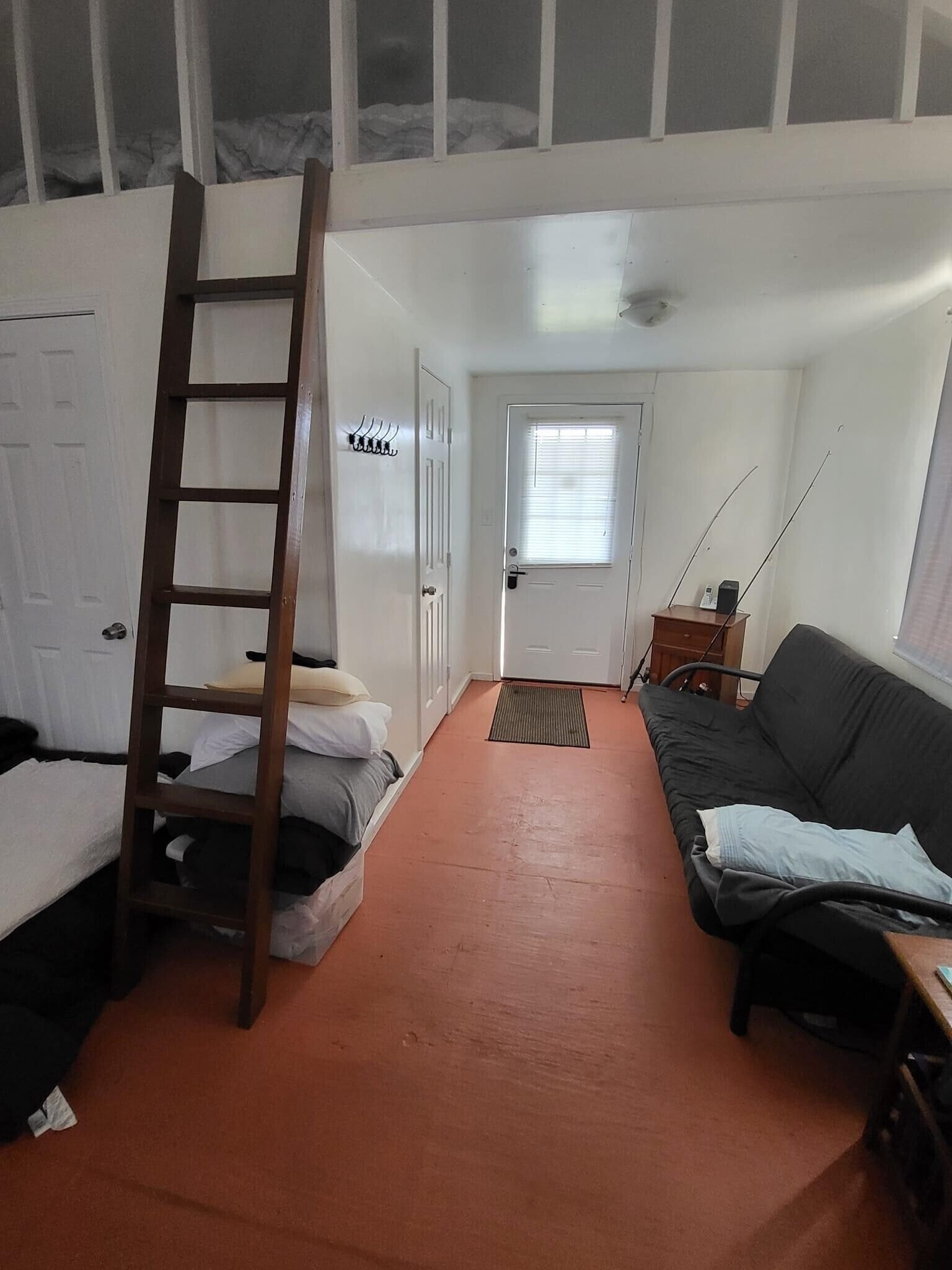 Delacriox Camping and Fishing Lodge. Quiet & Cozy