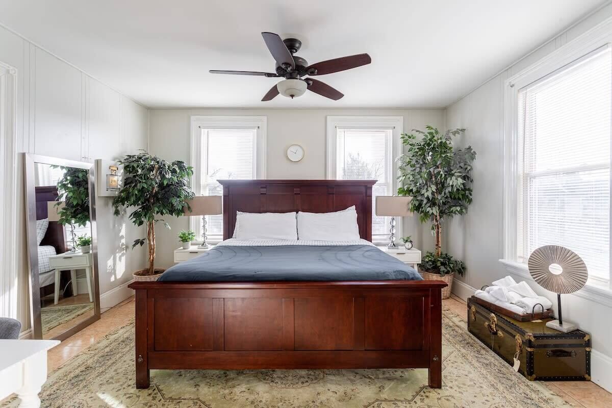 5 間睡房、書桌、熨斗/熨衫板、免費 Wi-Fi