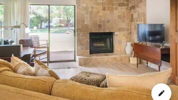 Smart TV, fireplace, stereo