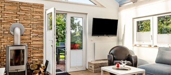 Holiday Home Near the Sea with Terrace and Wi-Fi