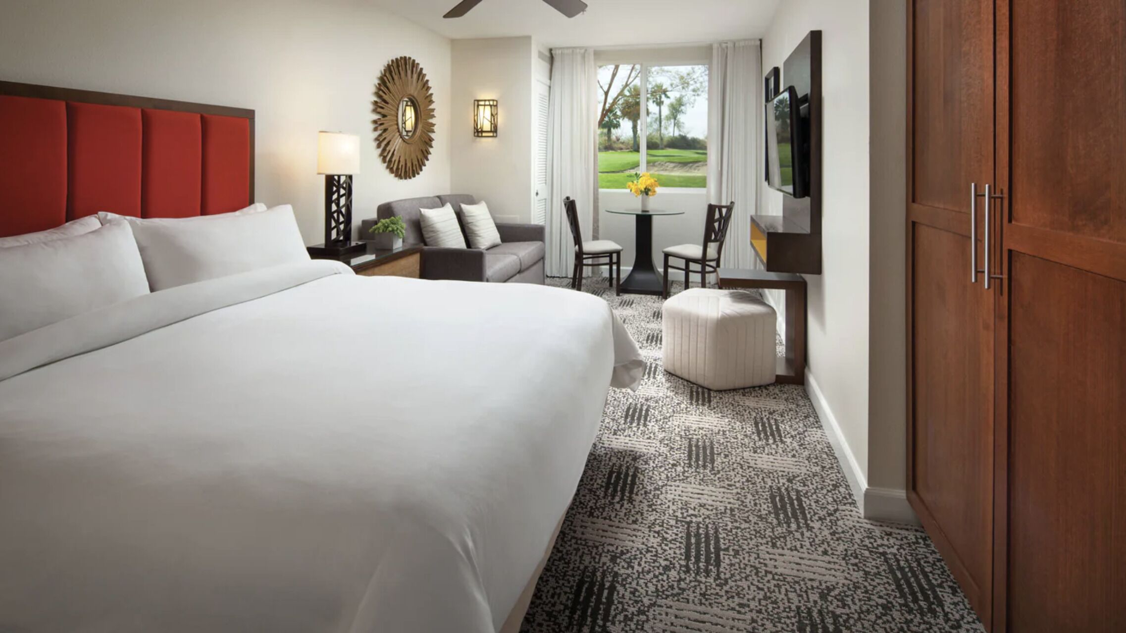 4 Night Stay at exclusive resort for 4 people