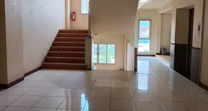 Grandview Condominia