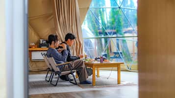 免費 Wi-Fi、床單