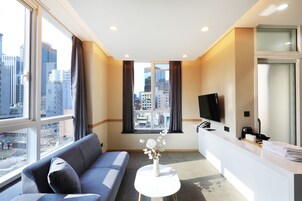 Royal Double Room (No parking) | Blackout drapes, soundproofing, free WiFi, bed sheets