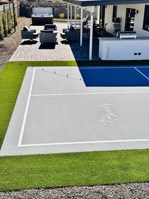 Sport court