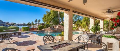 Outdoor pool, a heated pool