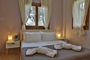 2 bedrooms