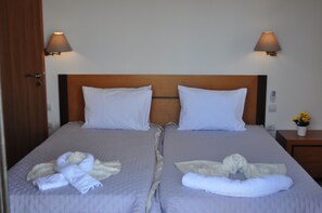 House, 5 Bedrooms, Accessible, Balcony | 5 bedrooms - Anastasias House, Zipari (Kos)
