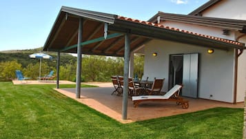 Villa, 2 Schlafzimmer, Terrasse | Terrasse/Patio