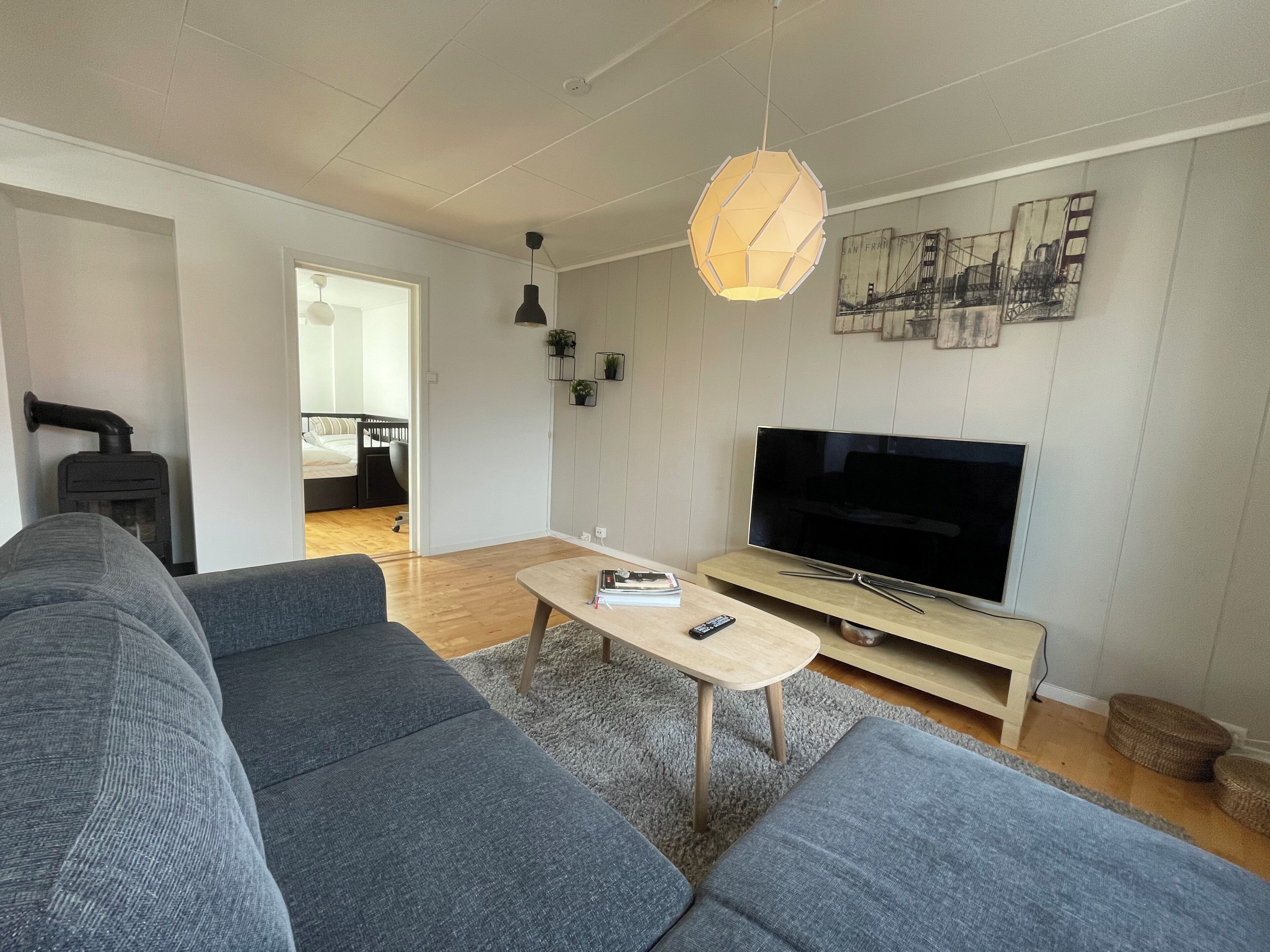 Apartment, 2 Schlafzimmer, Balkon, Stadtblick | Wohnzimmer