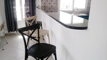 Maison, 2 chambres, fumeur, balcon | Intérieur