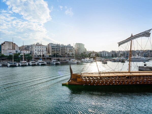 Habitación, vista a la ciudad | Exterior