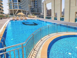Apartment, 1 Bedroom, Accessible, Balcony | Exterior - Stylish 1br - Extra Bed With Burj Khalifa View (Dubai)